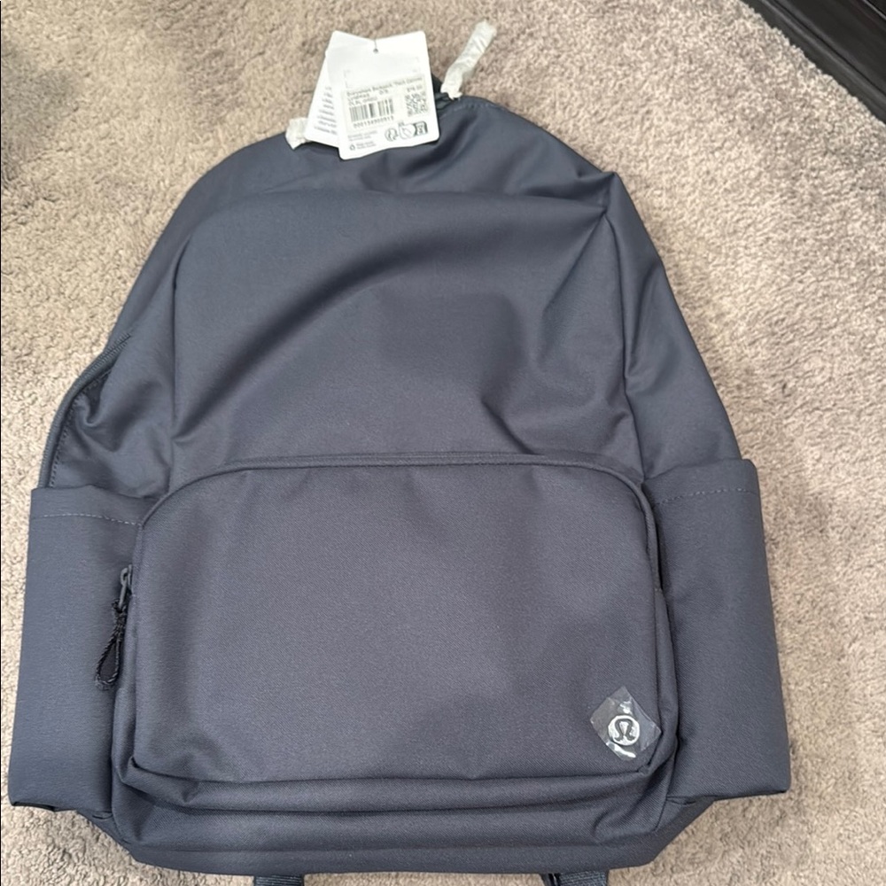 Lululemon Everywhere Gray Backpack Water-Resistant Medium